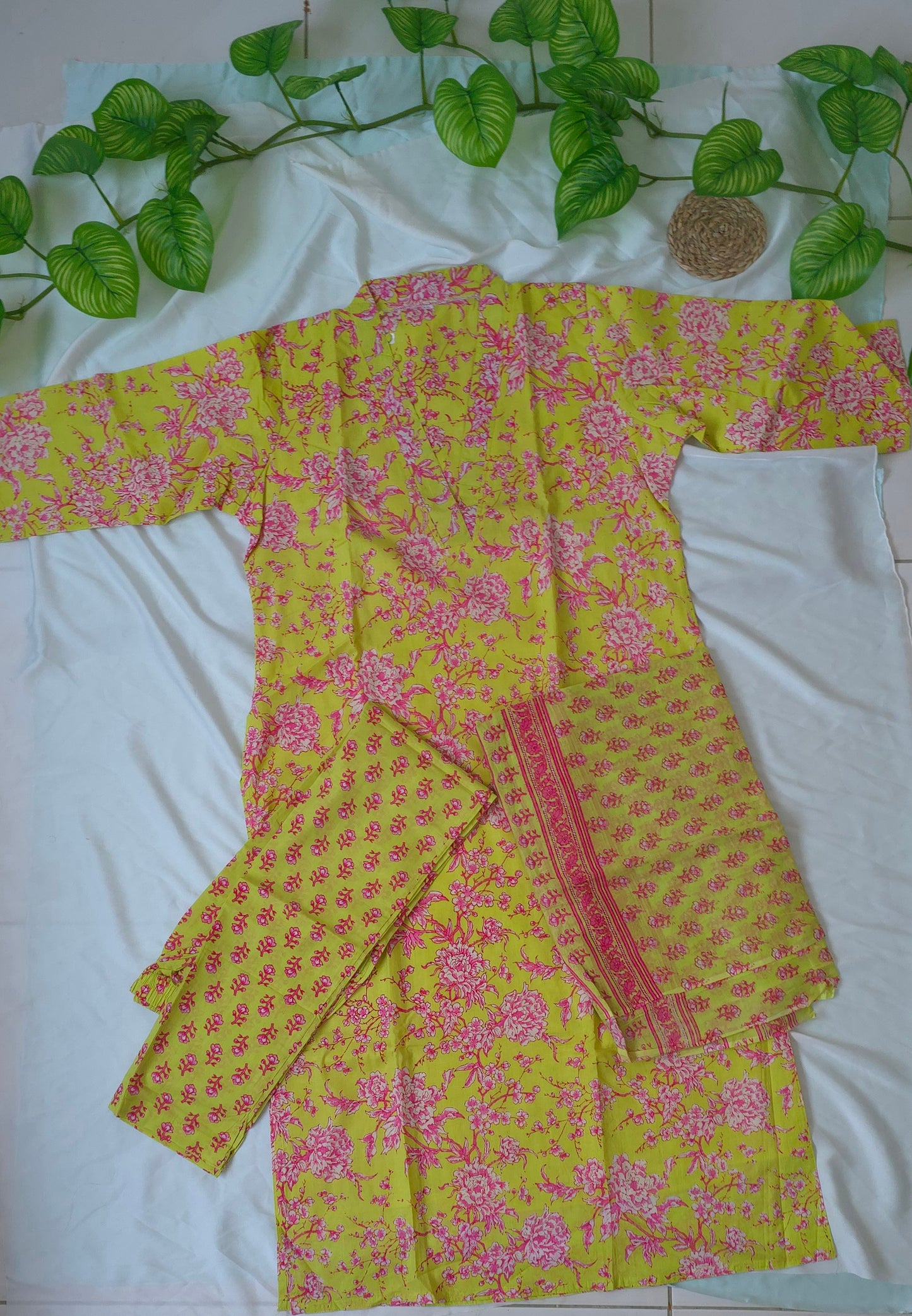 3 piece Cotton Churidar set | Green color with lining and 3/4 Sleeve | Item code-COS019