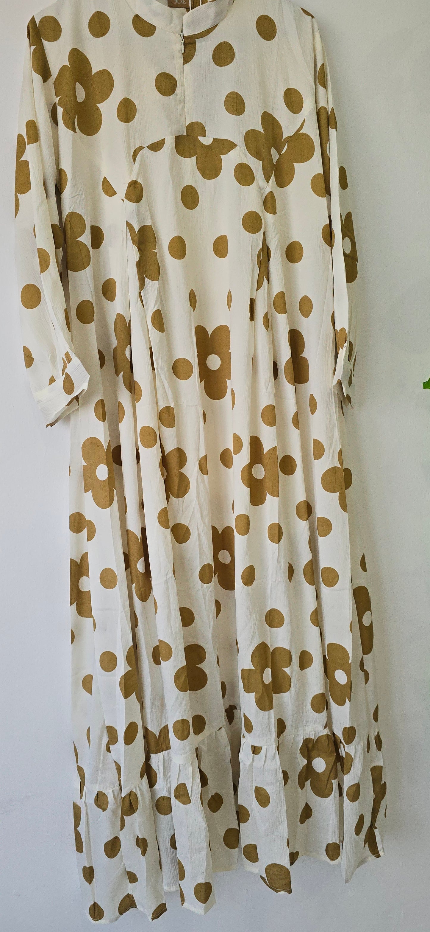 Long Gown with Moja Shawl|Full sleeve|White and brown colour|Itemcode-COS024.