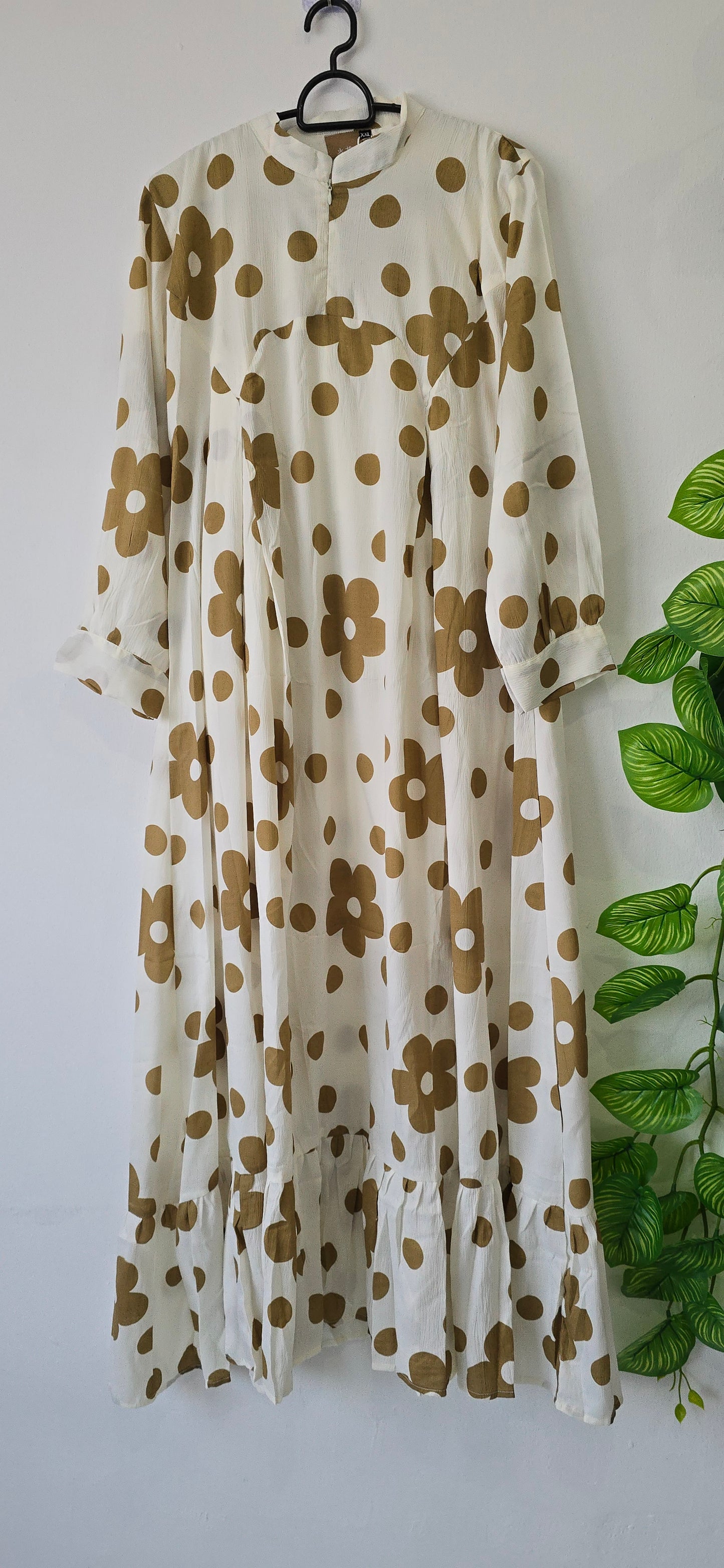Long Gown with Moja Shawl|Full sleeve|White and brown colour|Itemcode-COS024.