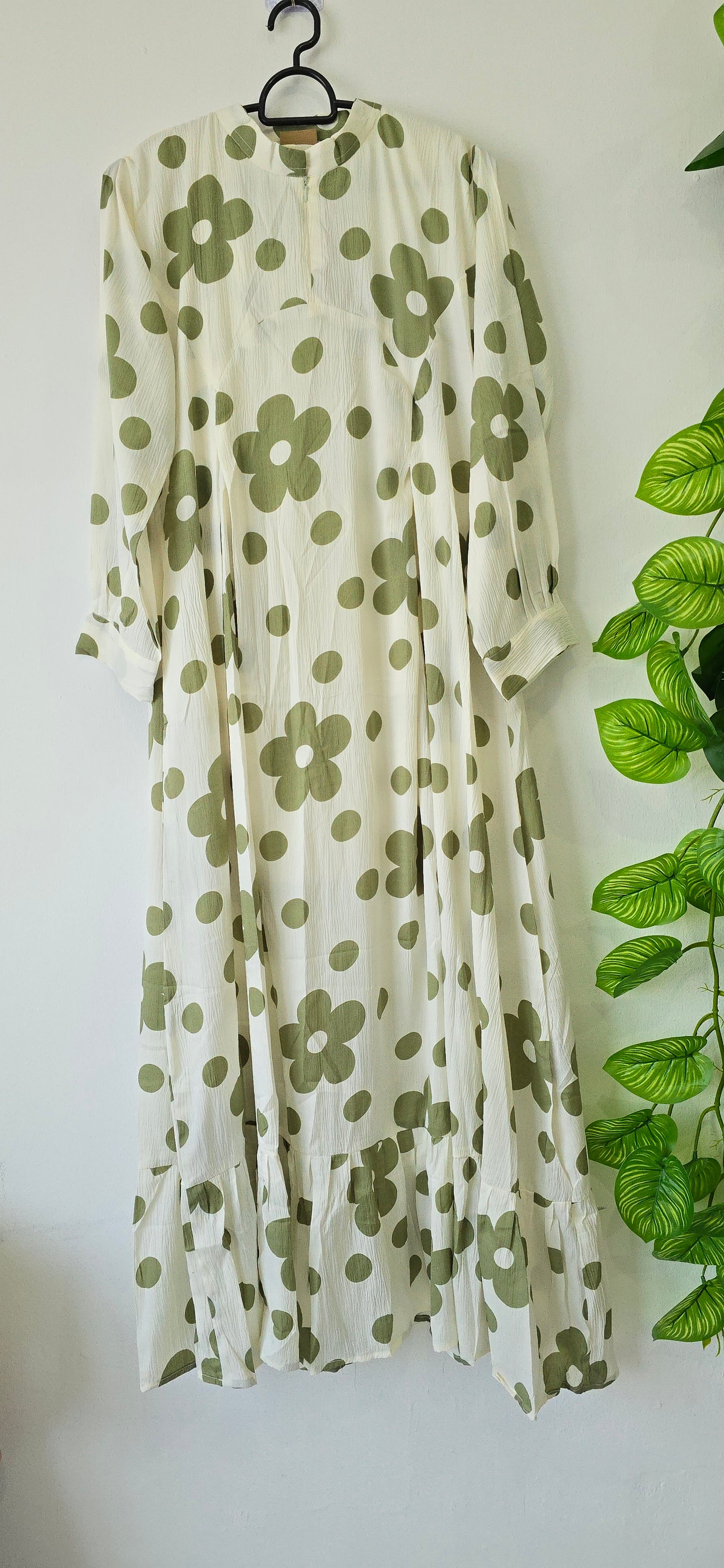 Long Gown with Moja Shawl| Full Sleeve| Green colour|Itemcode-COS021