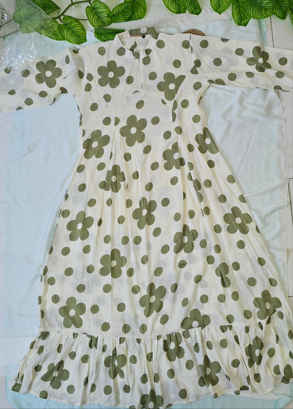 Long Gown with Moja Shawl| Full Sleeve| Green colour|Itemcode-COS021