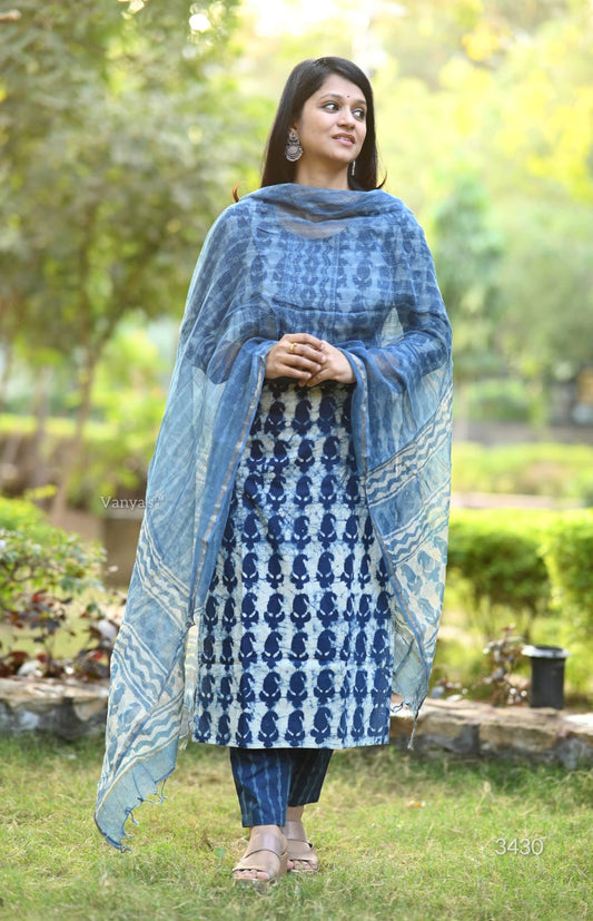 Navy Blue color cotton churidar set with 3/4 Sleeve | Item code - COS017